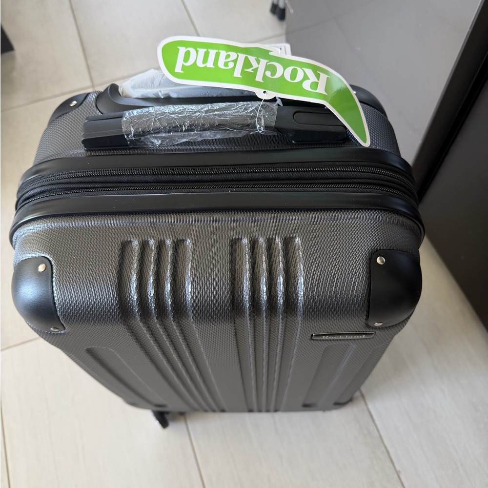 Rockland London Hardside Spinner Wheel Luggage, Grey, Carry-On 20-Inch
